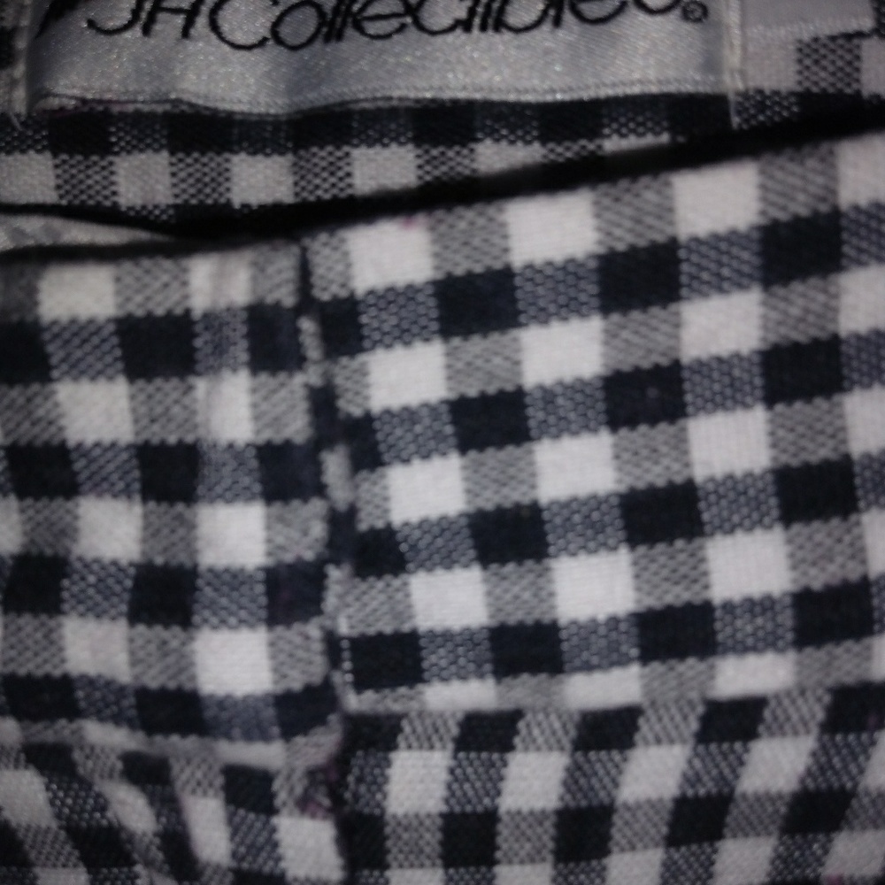 CLEARANCE - Cargos Shorts - Picture 3 of 3